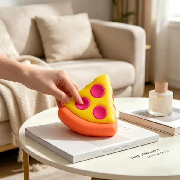 NeeDoh Pizza Squeezza – Odklej, Przyklej, Powtórz – Zabawka Fidget — Image 6 of 9